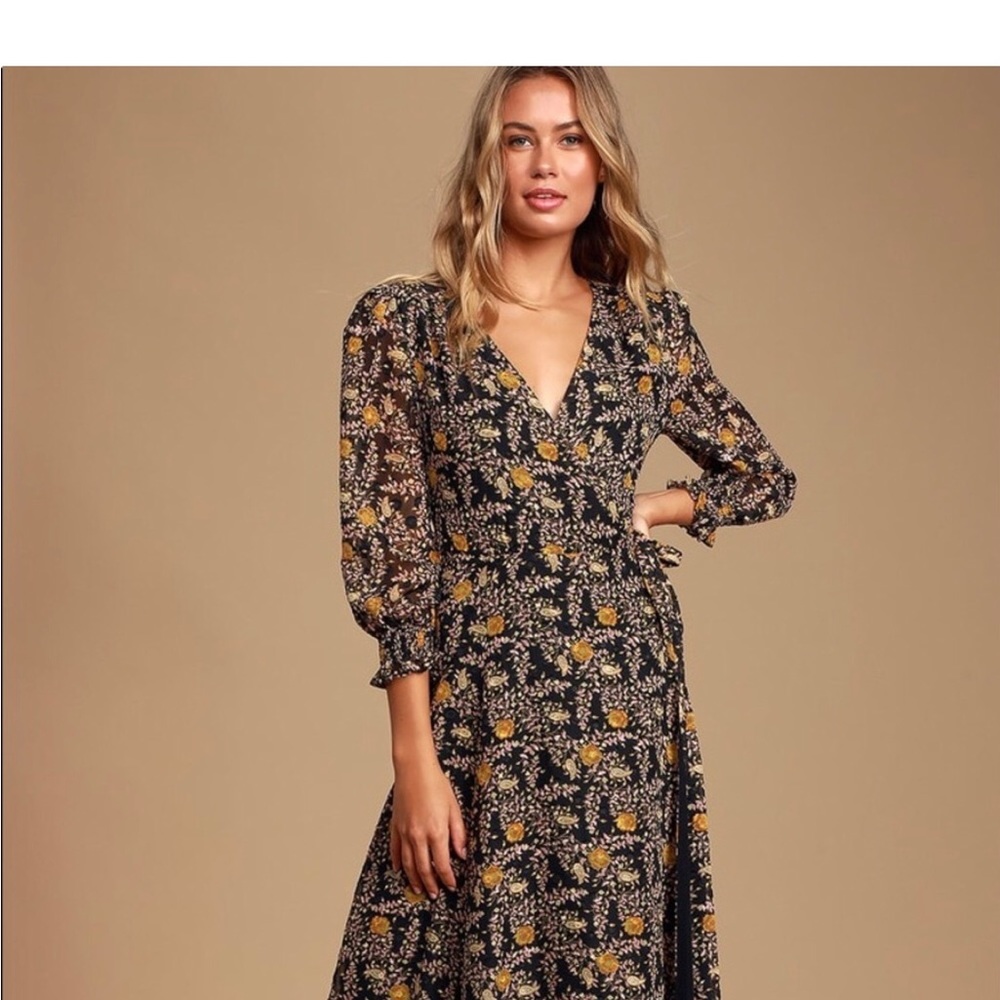 Lulu’s | 🍁 Meet Me There Black Multi Floral Print Wrap Maxi Dress 🍂